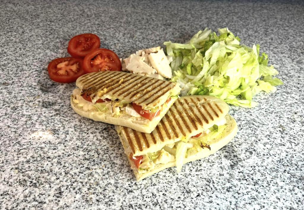 Paninis et tacos - La Pizza Garnie